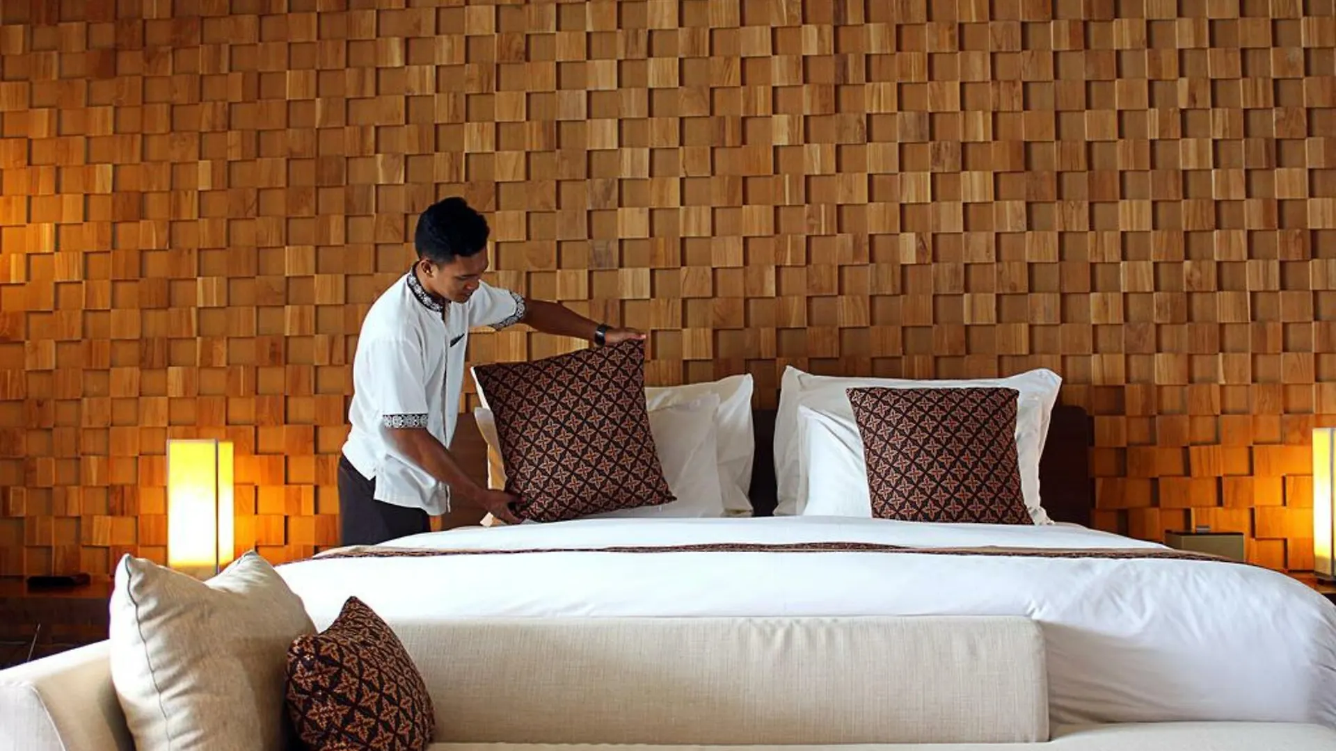 *****  Anantara Uluwatu Bali Resort Indonesia