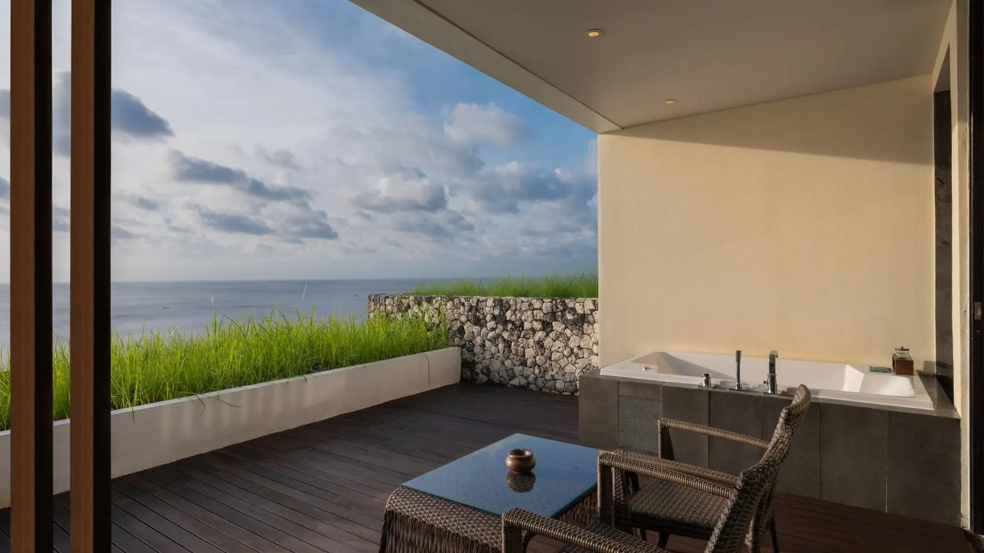 Anantara Uluwatu Bali Resort