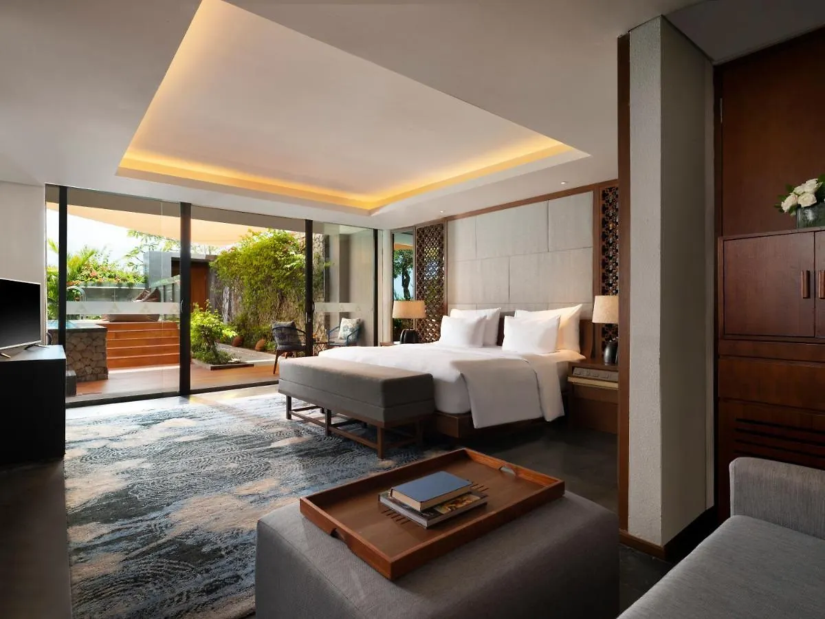 *****  Anantara Uluwatu Bali Resort Indonesia